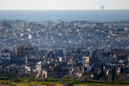 Una vista general muestra edificios destruidos en el norte de Gaza, en medio de un alto el fuego entre Israel y Hamás, visto desde Israel, 2 de marzo de 2025. (Reuters/Amir Cohen/Fotografía de archivo)