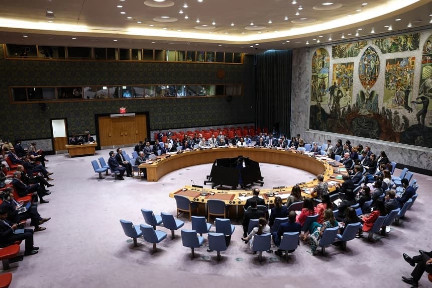 El Consejo de Seguridad de las Naciones Unidas celebra una reunión sobre Irán en la sede de la ONU en la ciudad de Nueva York el 19 de septiembre de 2025. (Angela Weiss/AFP vía Getty Images)