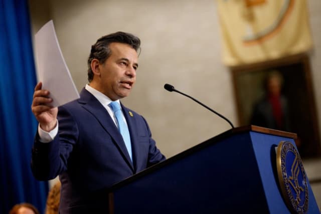 El comisionado de la FDA, Dr. Marty Makary, en Washington, el 22 de abril de 2025. (Andrew Harnik/Getty Images)