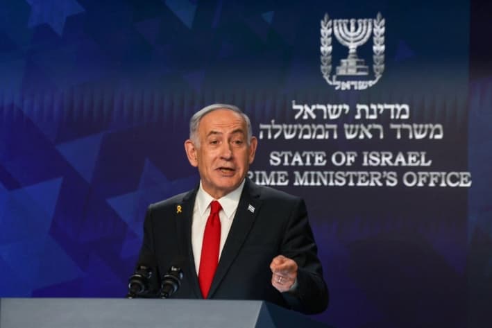El primer ministro israelí, Benjamin Netanyahu, habla durante una conferencia de prensa, en Jerusalén, el 21 de mayo de 2025. (Ronen Zvulun/Reuters)