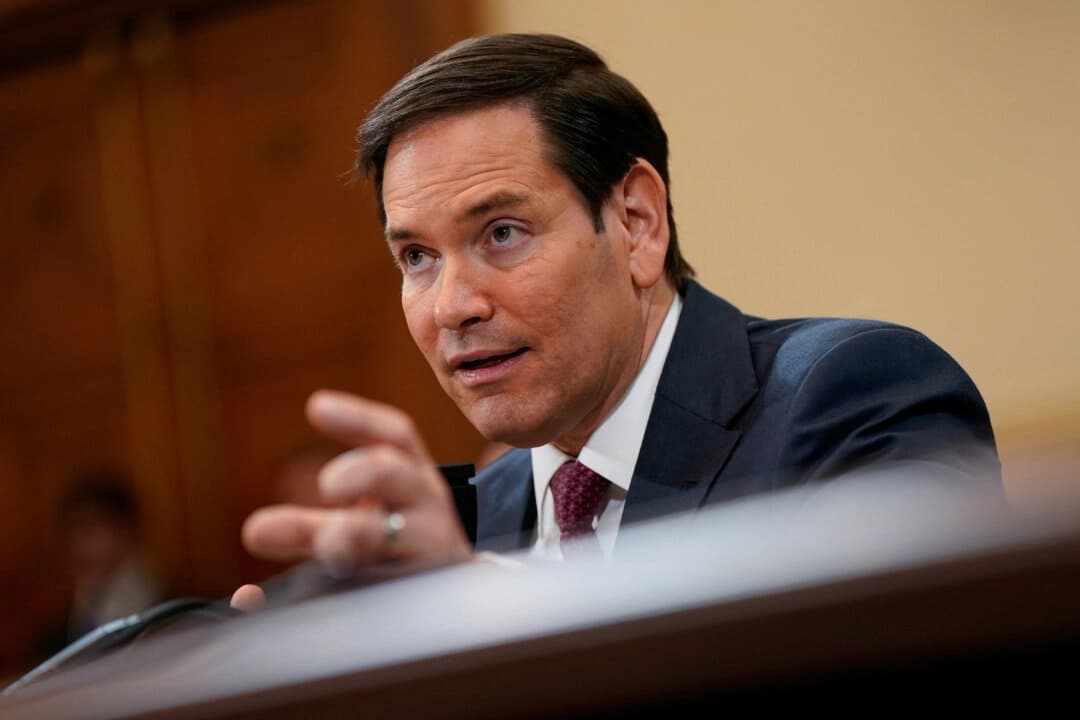El secretario de Estado Marco Rubio testifica en una audiencia del Comité de Asuntos Exteriores de la Cámara de Representantes sobre la solicitud presupuestaria del presidente Donald Trump para el Departamento de Estado, en el Capitolio, en Washington, el 21 de mayo de 2025. (Elizabeth Frantz/Reuters)