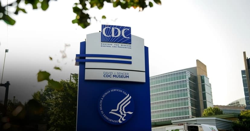 Sede de los Centros para el Control y la Prevención de Enfermedades (CDC) en Atlanta, el 25 de agosto de 2023. El secretario de Salud, Robert F. Kennedy Jr., anunció el 11 de junio la incorporación de ocho nuevos miembros al Comité Asesor sobre Prácticas de Inmunización, días después de destituir a los 17 miembros que lo integraban. (Madalina Vasiliu/The Epoch Times)