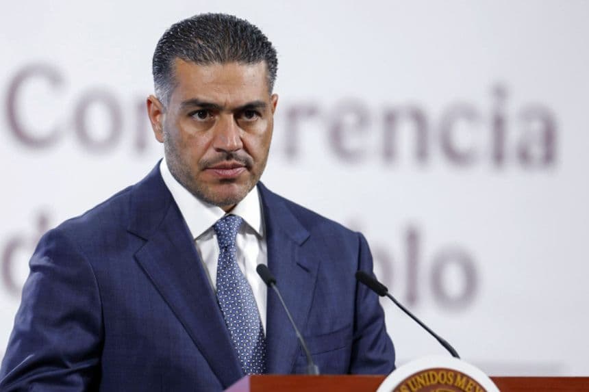 Omar García Harfuch, secretario de Seguridad y Protección Ciudadana (SSPC), al comparecer en el Senado mexicano. Imagen de archivo. (EFE/ Sáshenka Gutiérrez)
