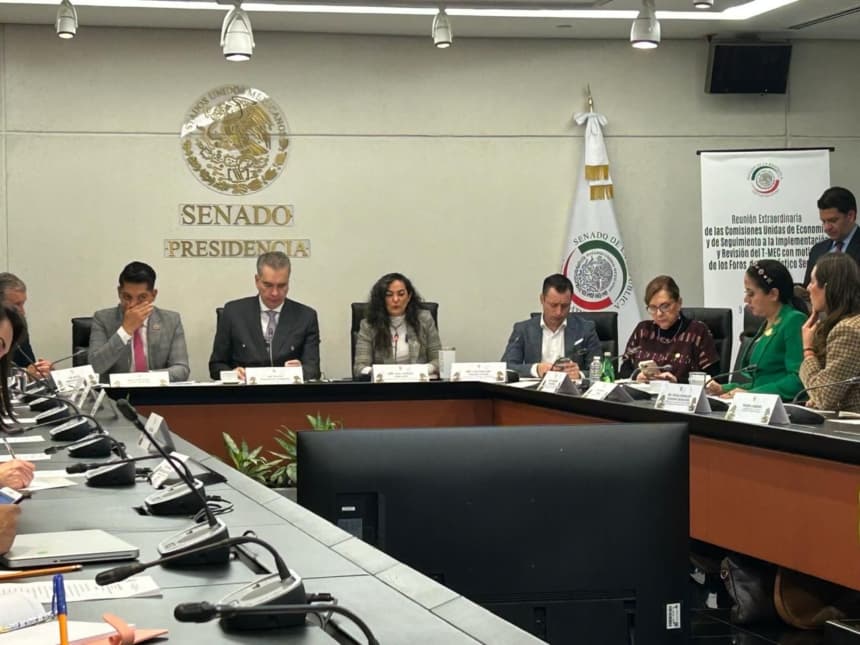 Aprueban plan de trabajo para realizar foros de consulta con sectores productivos en el Senado, previo a la revisión del T-MEC. (Cortesía: Senado de la Republica)