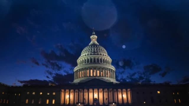 El Capitolio de Estados Unidos durante el cierre del gobierno en Washington, el 12 de noviembre de 2025. (Madalina Kilroy/The Epoch Times)