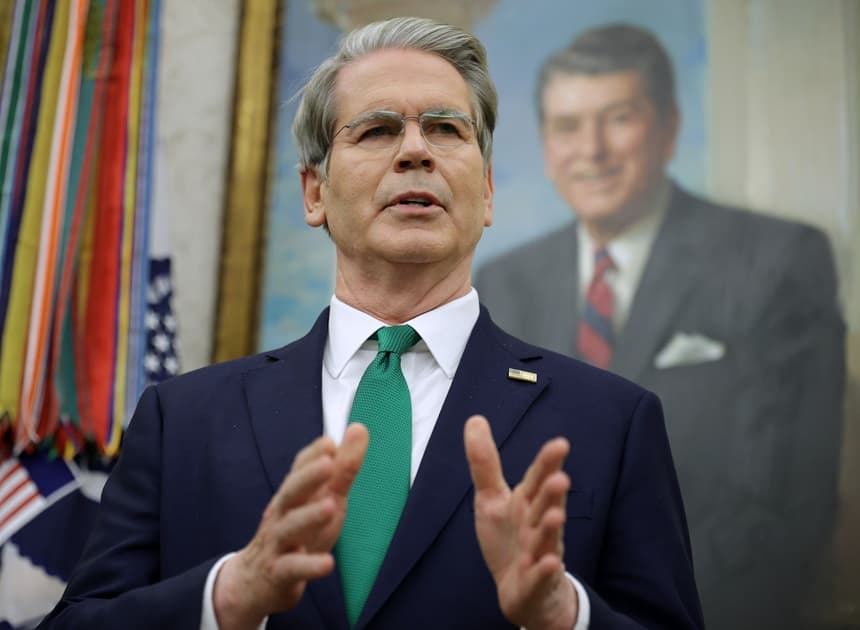 Secretario del Tesoro habla de "grandes pérdidas" si la Corte Suprema de EE. UU. revoca los aranceles