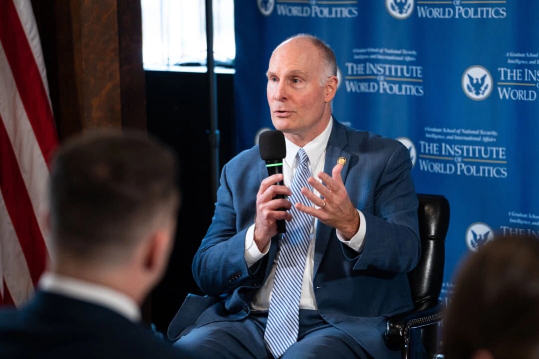 Legisladores piden a Rubio que designe a grupo de estudiantes chinos como misión extranjera