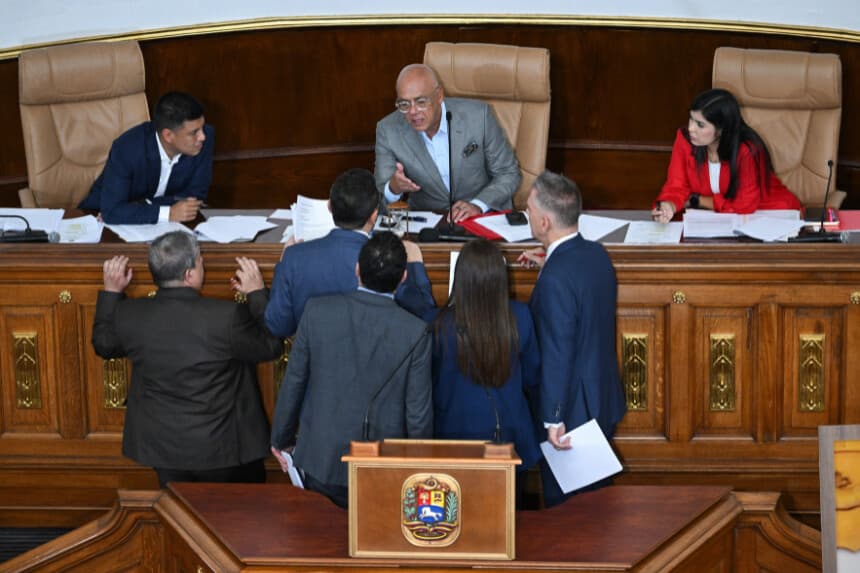 Asamblea Nacional de Venezuela aplaza la aprobación de la ley de amnistía