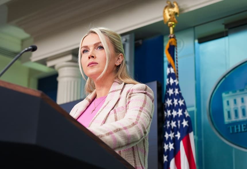 Trump determinará cuándo Irán se rinda incondicionalmente.: Secretaria de prensa