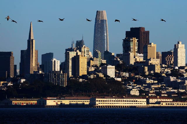 Vista aérea del horizonte de San Francisco el 20 de octubre de 2025 en Sausalito, California. (Justin Sullivan/Getty Images)