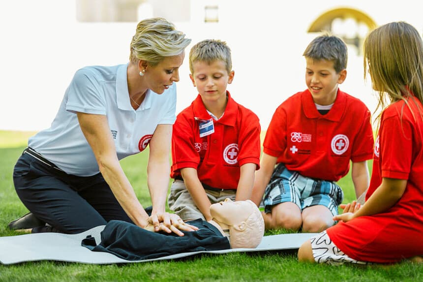 Héroe a domicilio: Adolescente salva la vida de su padre