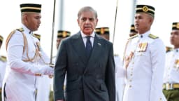 Pakistán pide moderación tras denuncias de violaciones del alto el fuego