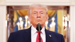 Trump afirma que "no le importa" si Irán no vuelve a la mesa de negociaciones