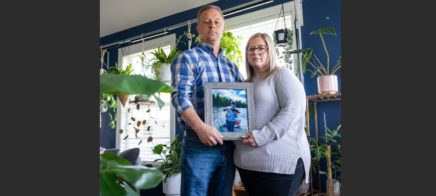 Cómo los adolescentes de EE. UU. son víctimas de "sextorsión", a veces con consecuencias mortales