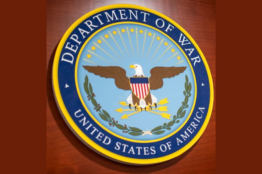 Juez ordena al Pentágono que conceda pleno acceso a la prensa