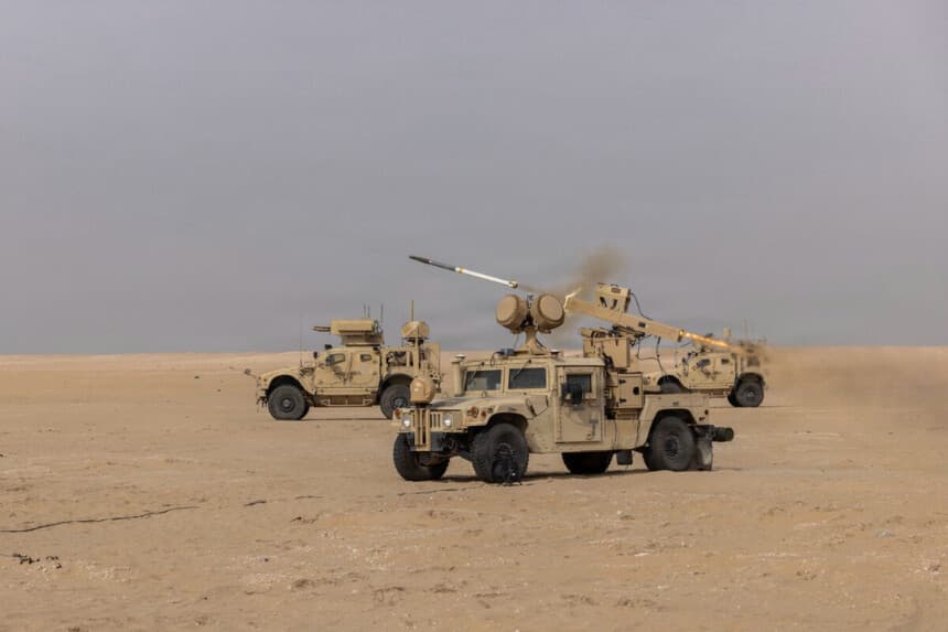 FAA y Pentágono firman acuerdo para desplegar sistemas antidrones en la frontera con México