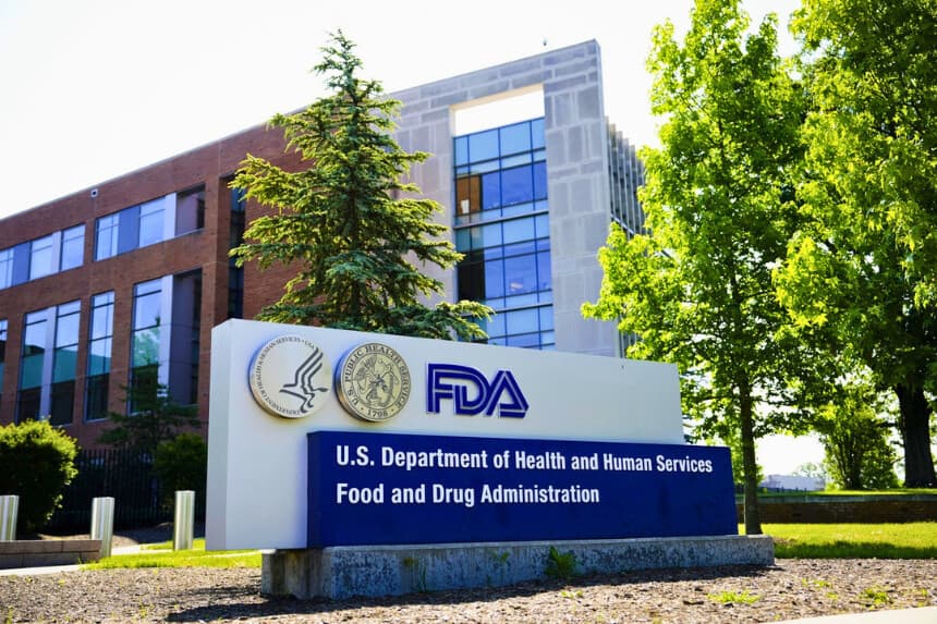 FDA dice que la mayoría de las fórmulas infantiles tienen niveles bajos o indetectables de contaminantes