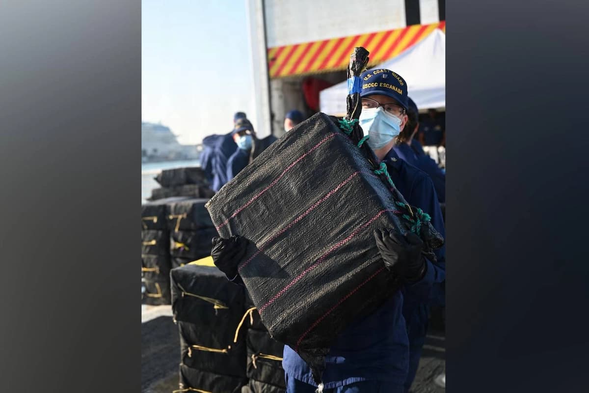 Guardia Costera de EE. UU. descarga más de USD 72 millones en cocaína