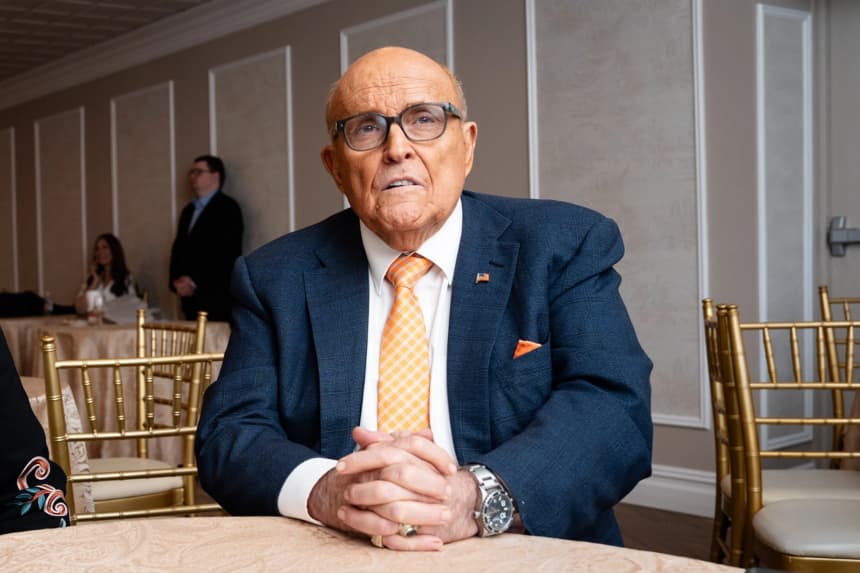 Hospitalizan en estado crítico al exalcalde de Nueva York, Rudy Giuliani, según un portavoz