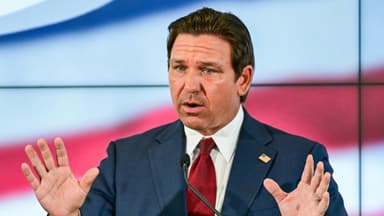 Florida prohíbe a inmigrantes ilegales matricularse en colegios universitarios y programas para adultos