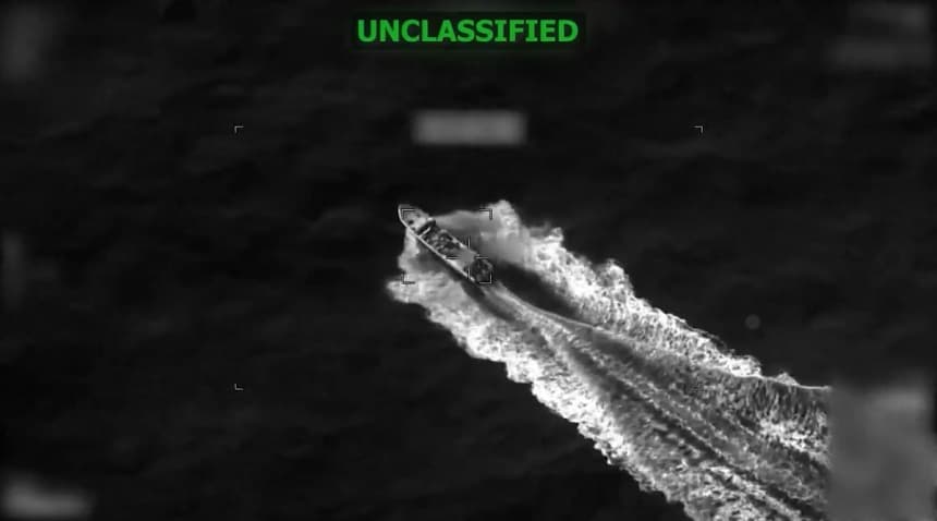 Ataque militar estadounidense contra barco de narcotraficantes en el Caribe se salda con dos muertos