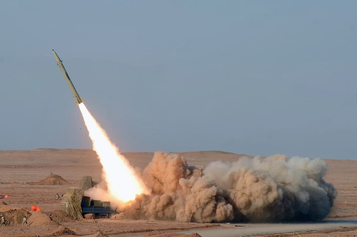 EE. UU. sanciona a individuos y empresas por ayudar al ejército de Irán