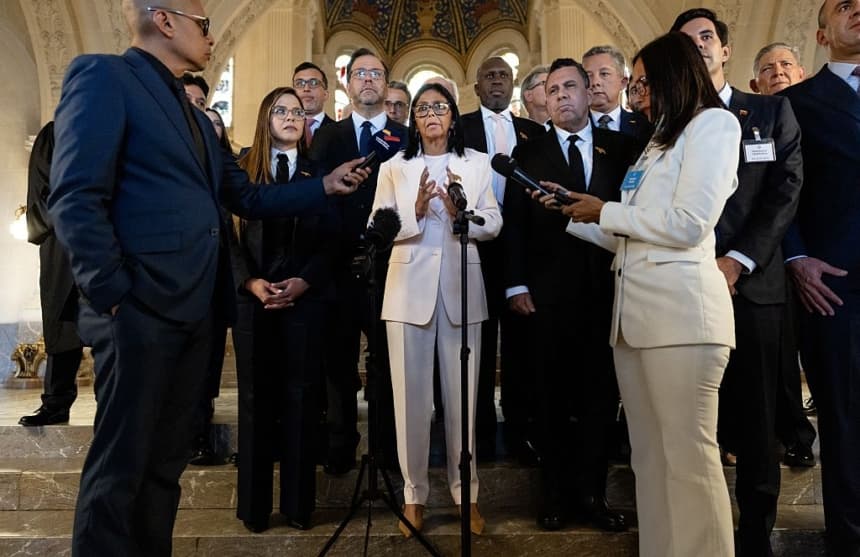 Delcy Rodríguez rechaza la idea de Trump de convertir a Venezuela en el "estado 51"
