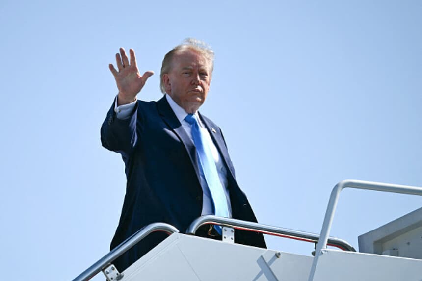 Trump dice que acuerdo que pondrá fin al conflicto con Irán está "prácticamente negociado"