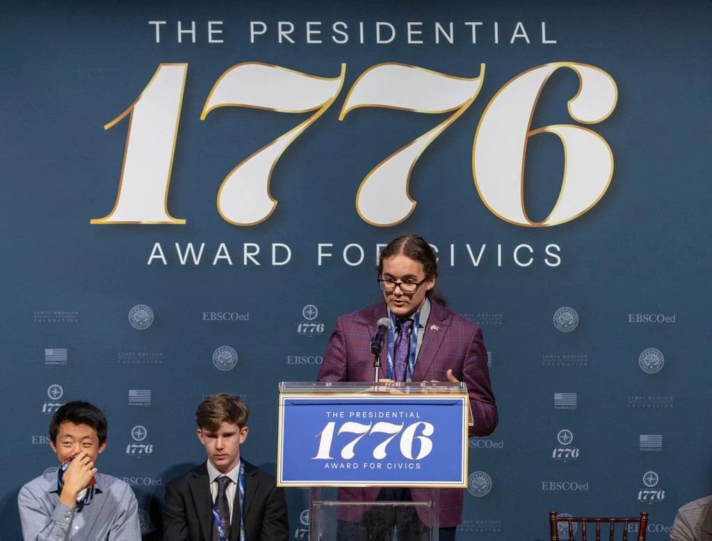 Estudiantes alcanzan el escenario nacional para el 250.º aniversario de Estados Unidos
