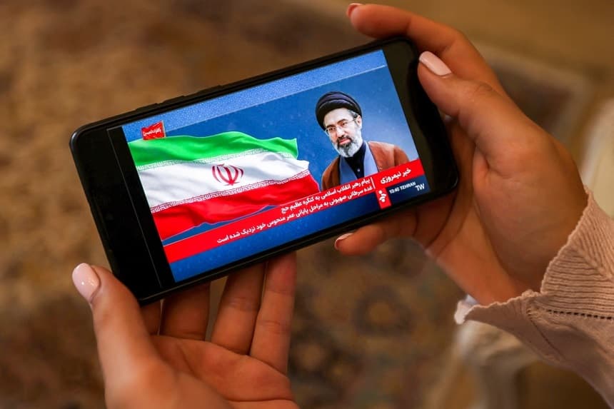 Irán utiliza tecnología china para restringir acceso a Internet: fuente oficial