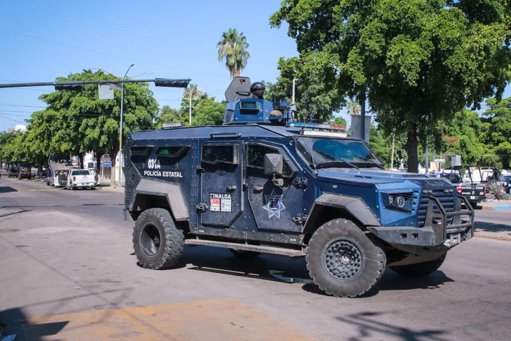 Exdirector de la Policía de Sinaloa niega haberse entregado a EE. UU.