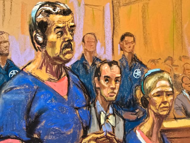 Fotografía de un dibujo realizado por la artista Jane Rosenberg donde aparece el presidente de Venezuela, Nicolás Maduro (c), junto a su esposa,, Cilia Flores (d), compareciendo ante un tribunal federal, en Nueva York. Imagen de archivo. (EFE/ Jane Rosenberg)