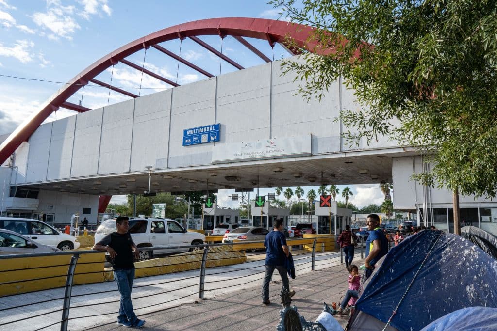Detienen en EE. UU. a funcionario de Aduanas de México por presuntos vínculos con el crimen organizado