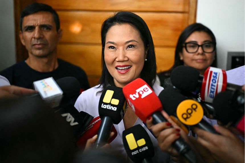 Fujimori incrementa a más 39,000 votos su ventaja sobre Sánchez en elecciones en Perú
