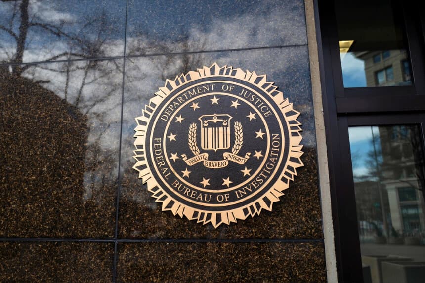 FBI detalla cómo presuntos agentes chinos se centran en personas con autorización de seguridad de EE. UU.