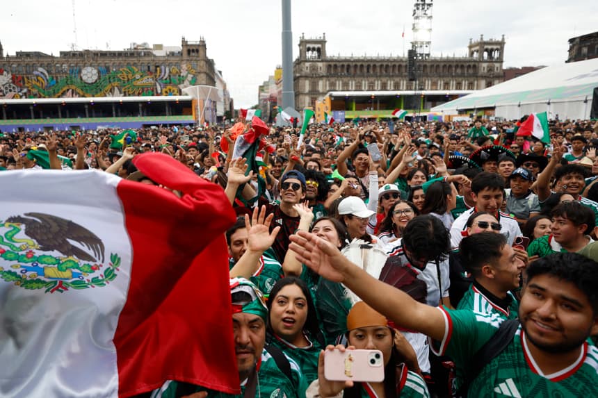 Más de 800,000 personas festejan en Ciudad de México el triunfo del Tricolor