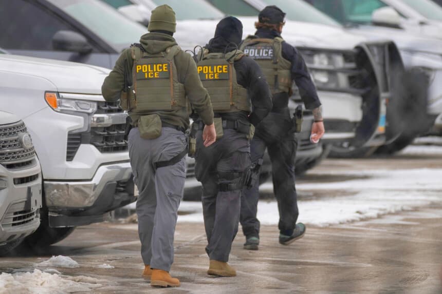 Agentes del ICE en Minnesota en una imagen de archivo. (John Moore/Getty Images).