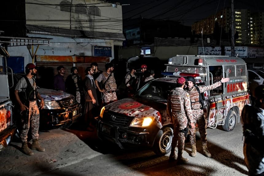 Ataques aéreos de Pakistán dejan 36 muertos y 160 heridos en Afganistán, según los talibanes
