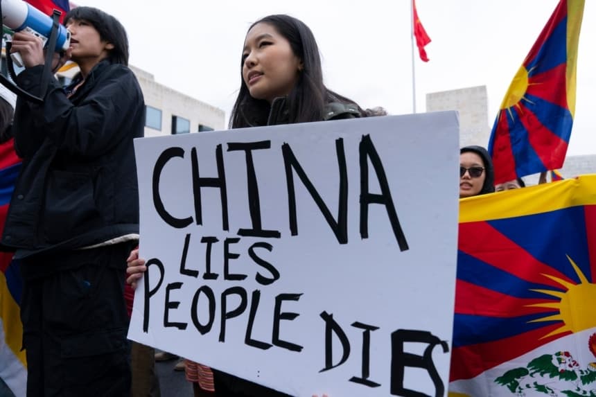 Nueva ley china de "unidad étnica" genera preocupación por la creciente influencia jurídica de Beijing