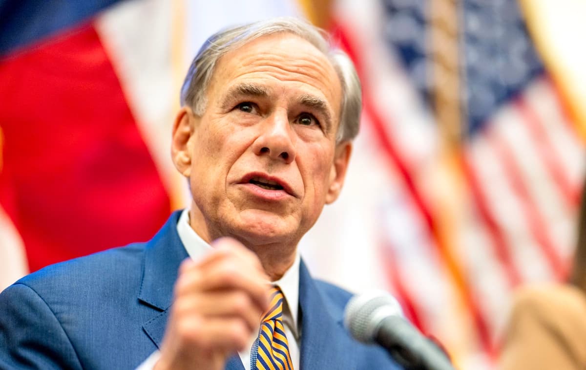 Ley federal prohíbe matrícula estatal a inmigrantes indocumentados en Texas