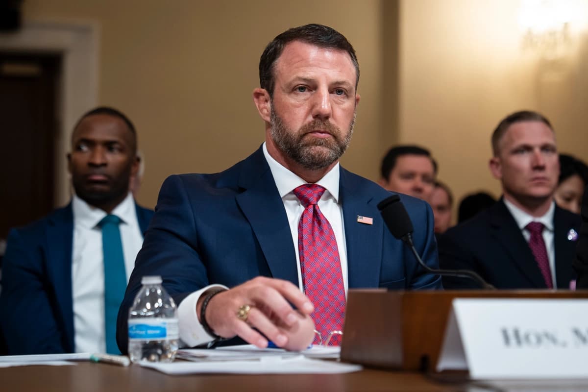 DHS condiciona fondos FEMA a estrictas medidas de seguridad electoral