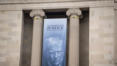Jueza federal concluye que la demanda de Trump contra el IRS fue colusoria e improcedente