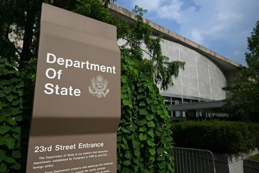 Departamento de Estado emite alerta de viaje para estadounidenses ante la escalada de guerra con Irán