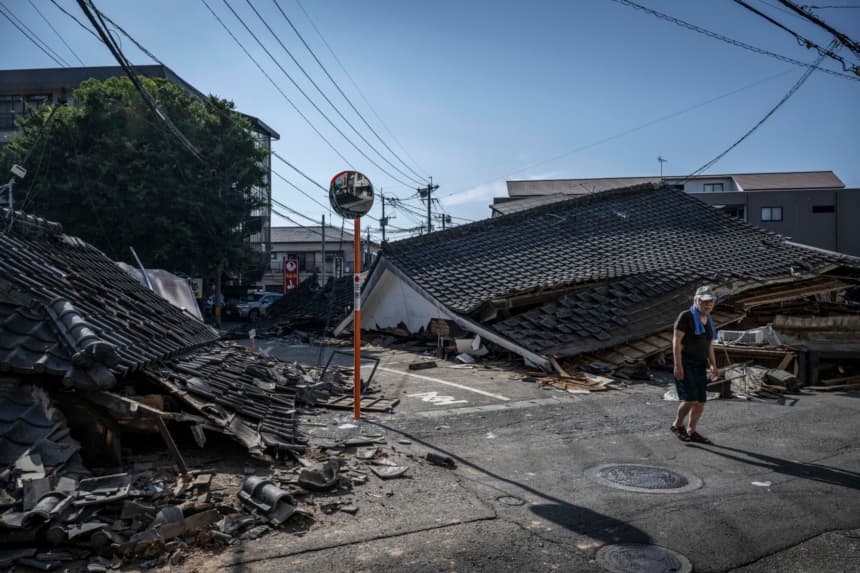 Número de muertos asciende a 25 tras terremoto de magnitud 7.1 en Japón