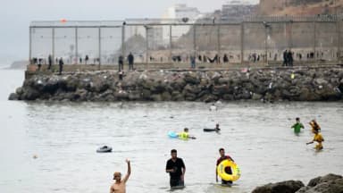 Presidente del gobierno español, Sánchez, visita Ceuta en medio de oleada de inmigración ilegal que deja 19 muertos