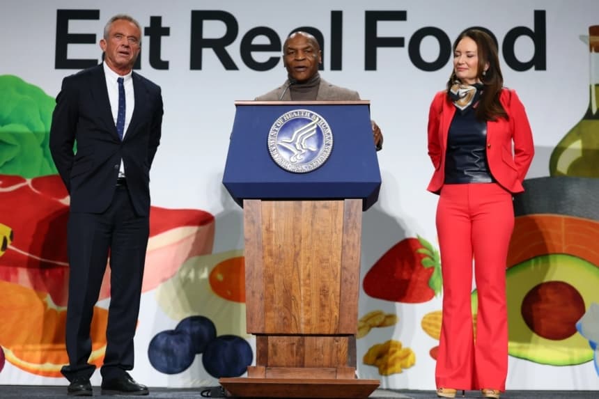 RFK Jr. presenta nuevo programa de cocina para ayudar a los estadounidenses a "comer comida de verdad"