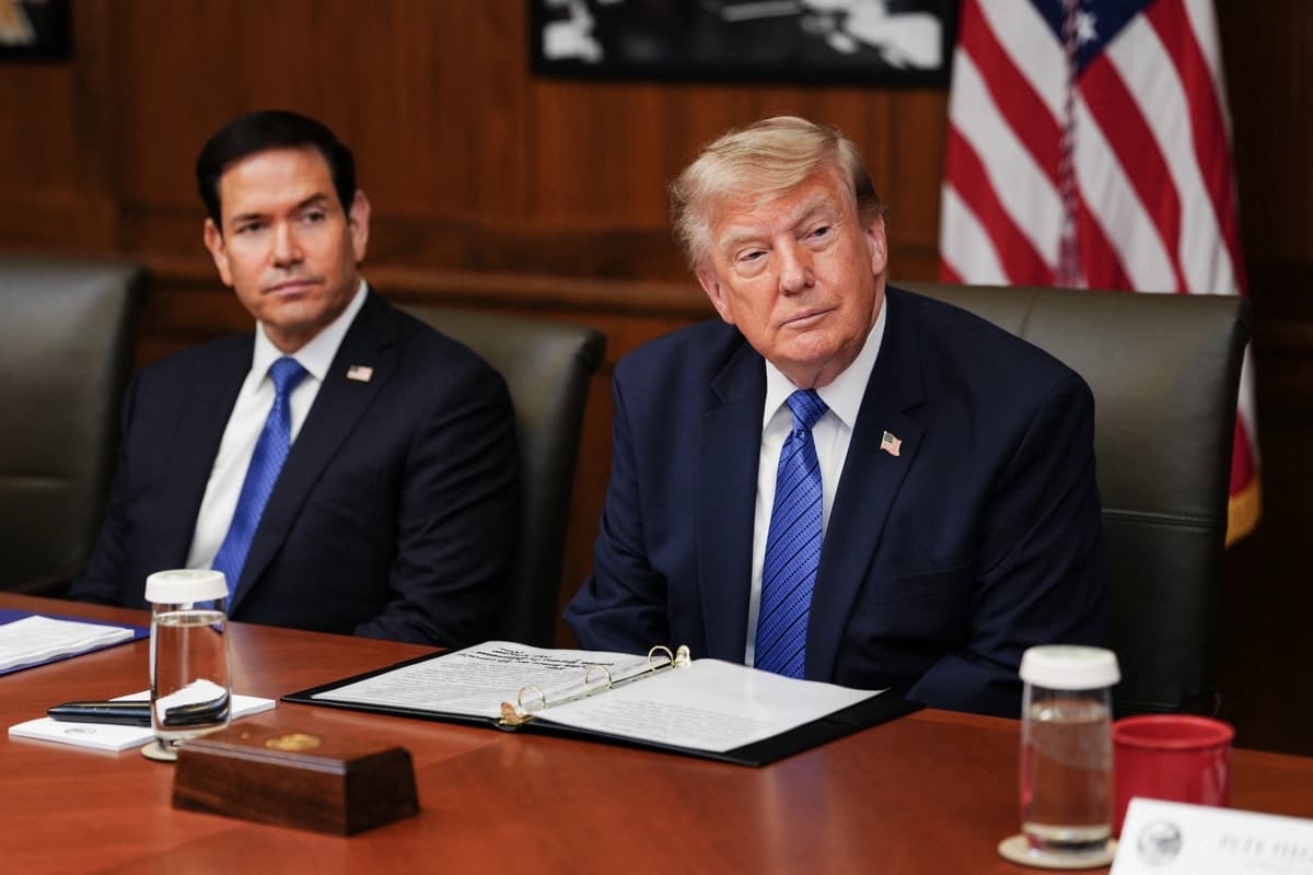 Trump impone cuota arancelaria de 4 años a importaciones de superficies de cuarzo