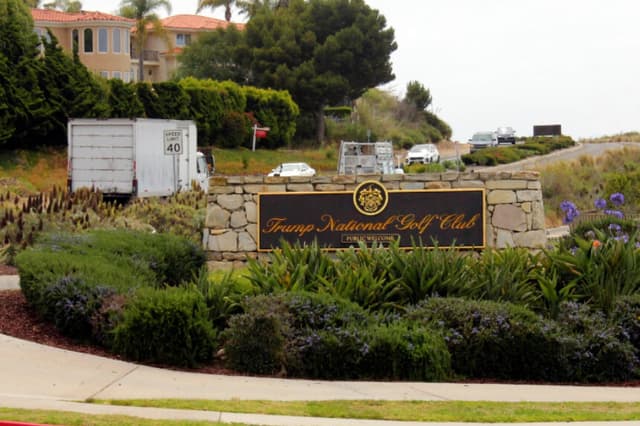 Entrada al Trump National Golf Club Los Angeles, en Rancho Palos Verdes, California, el 2 de julio de 2020. (John Antczak/A).