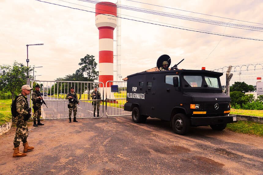Paraguay desmantela laboratorio de fármacos falsos para adelgazar y arresta a 3 brasileños