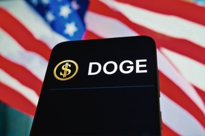 Servicio DOGE de EE. UU. "podría seguir trabajando" tras su cierre formal, afirma organismo de control